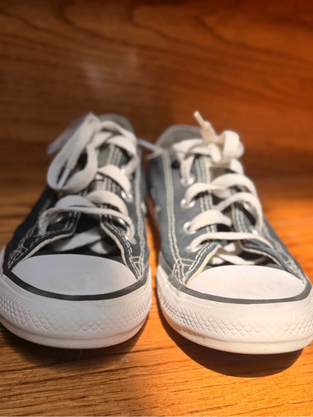 Converse Kids Low-Top Sneakers in black and White